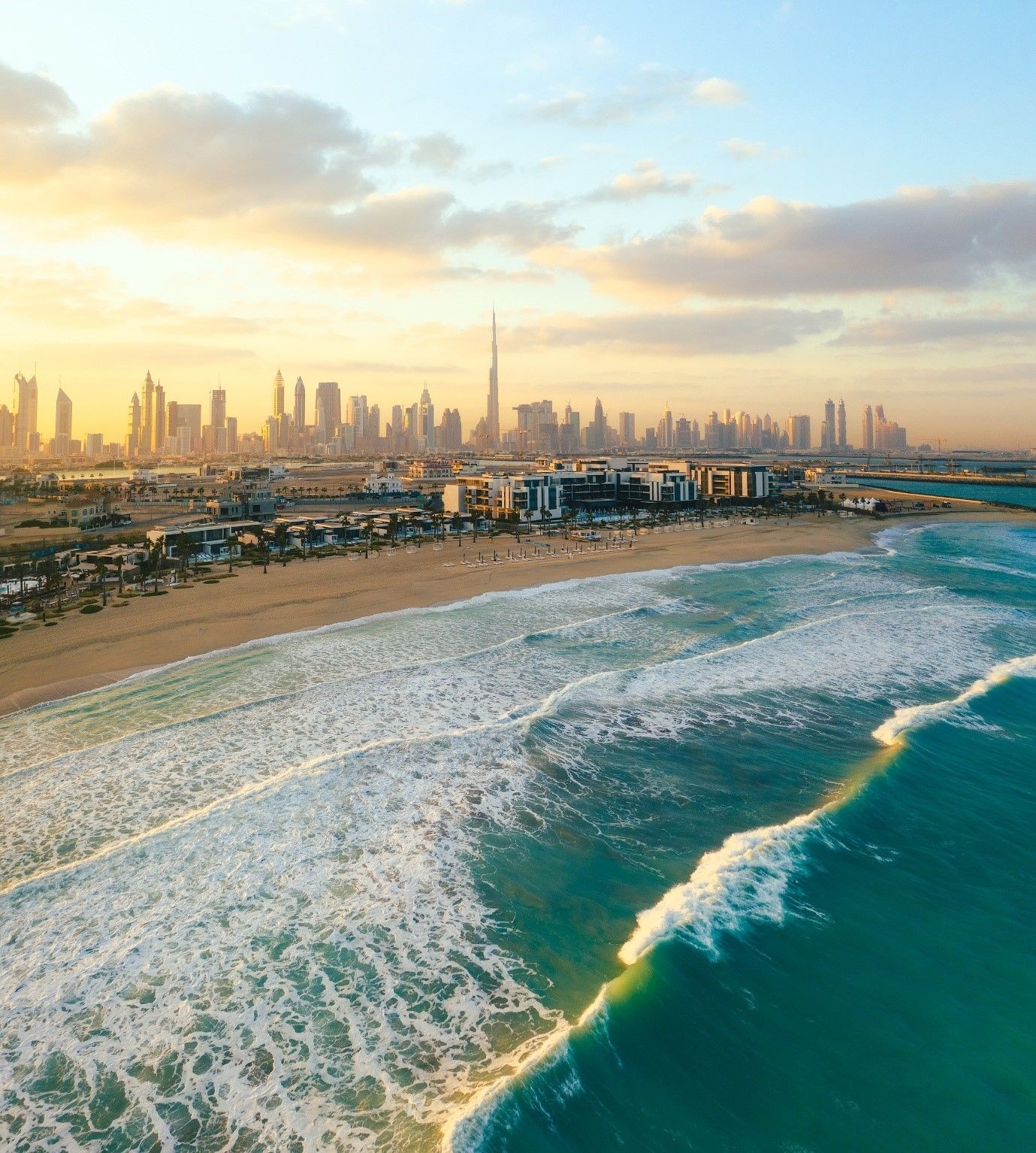 Fly Emirates to Dubai this summer