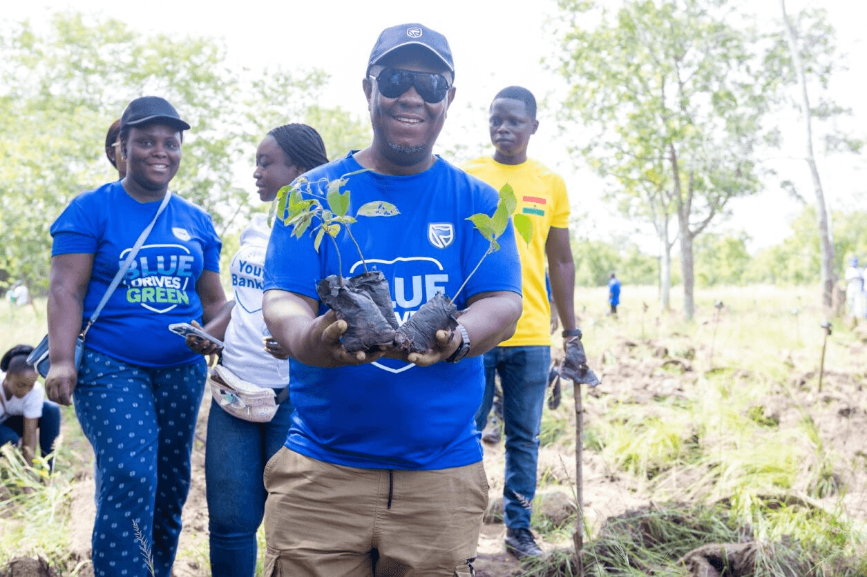 Stanbic Bank plants 4,500 to commemorate Green Ghana Month