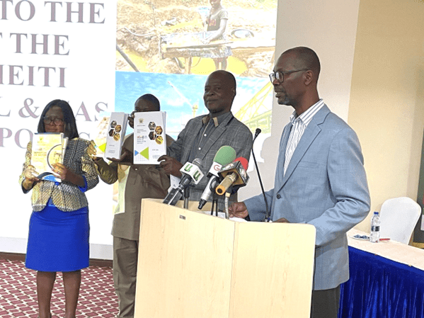 Extractive sector players shirking transparency duties