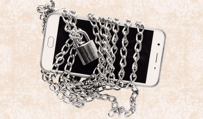 Digital detox: the benefits of taking a break from social media