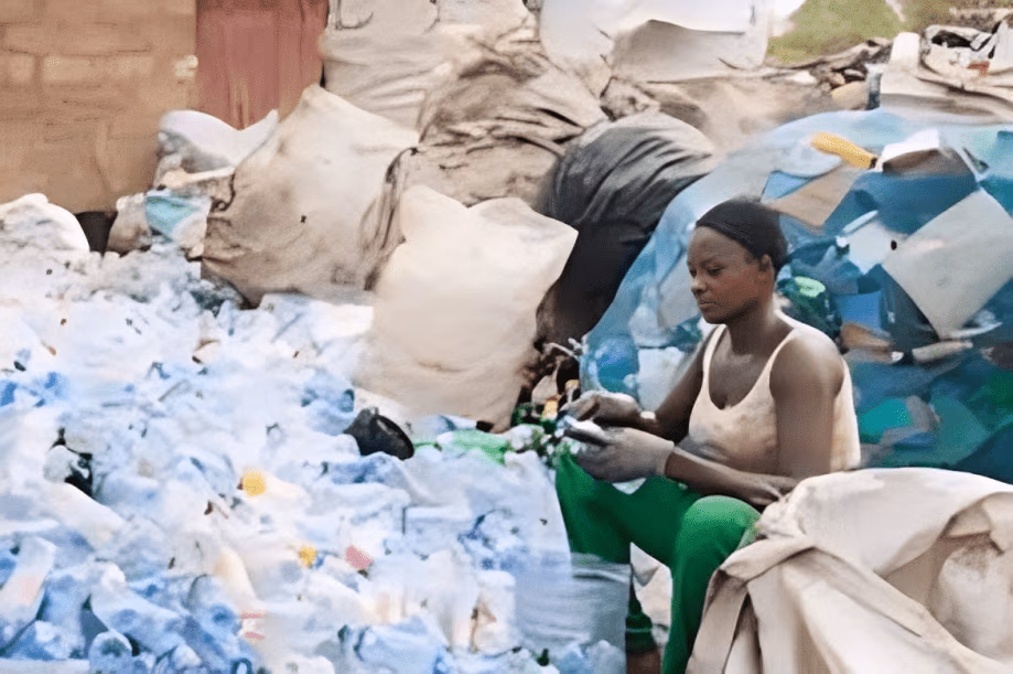 Deposit return system key to tackling plastic waste