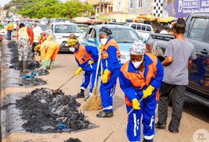 Onua FM, Zoomlion lead massive cleanup exercise at Madina Market