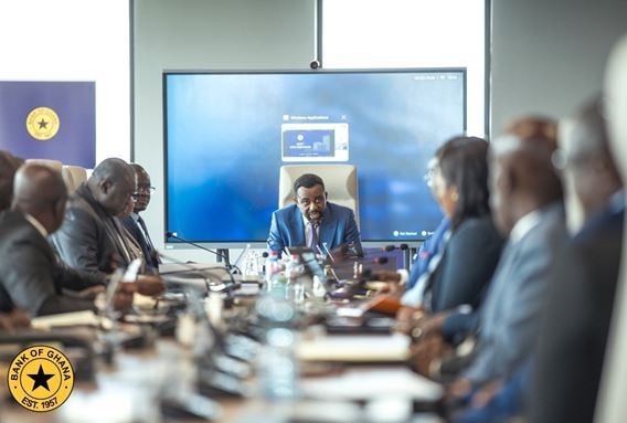 Editorial: Dynamic cash reserve ratio amended