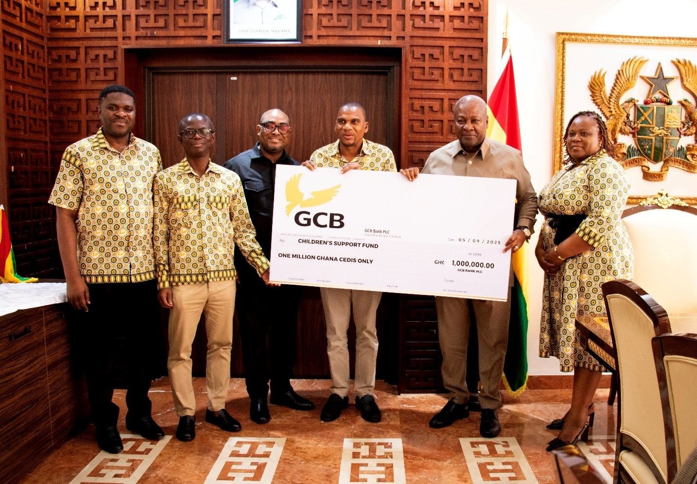GCB donates GH₵ 1m to support children of the gallant eight