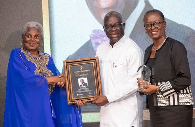 Prof Appiah-Adu honored with Lifetime Achievement Award
