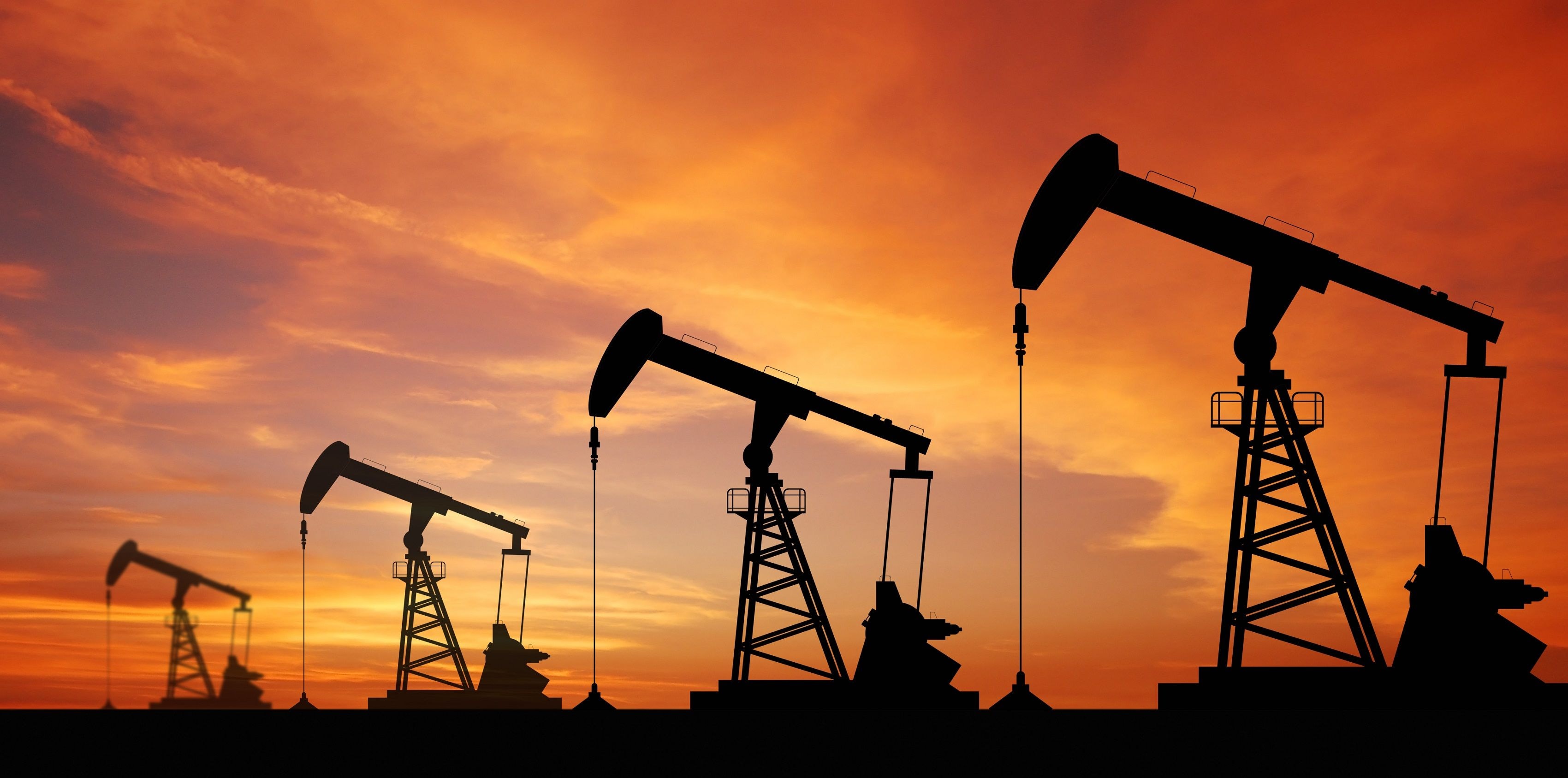 Oil prices tumble 2% as OPEC+ members argue over 2021 policy
