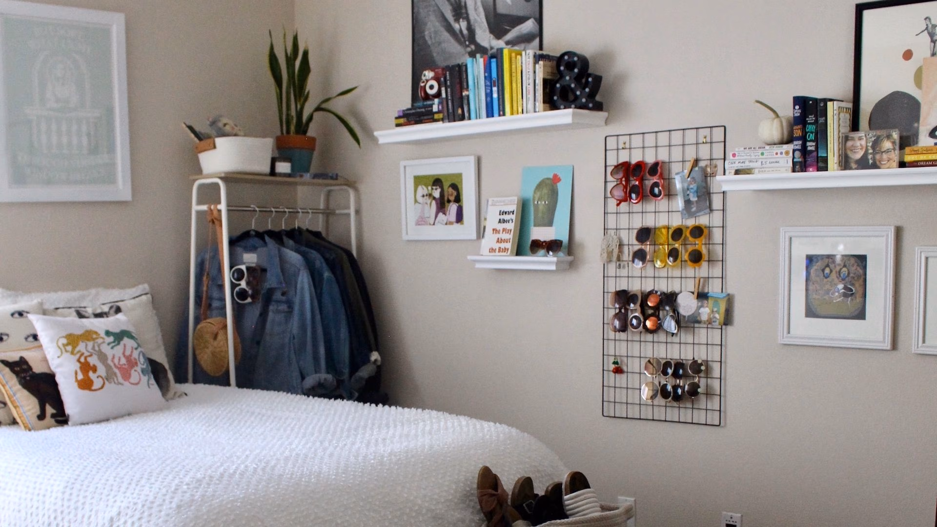 Corporate Poet: My Little Small Room