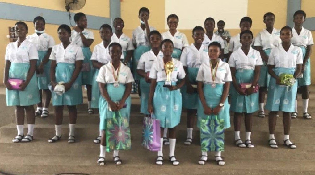 Readwide, Yaa Asantewa SHS promote reading among students