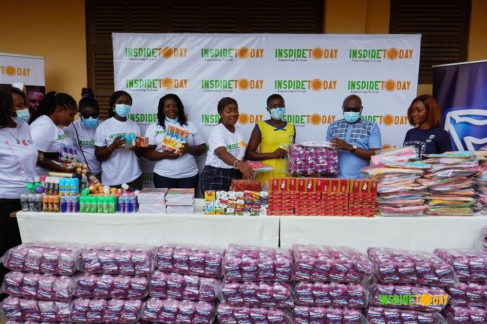Stanbic Bank, Inspire Today donate sanitary pads to 1,000 teenage girls in public schools