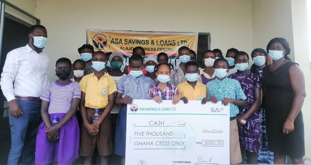 20 students get GH¢10,000 scholarship