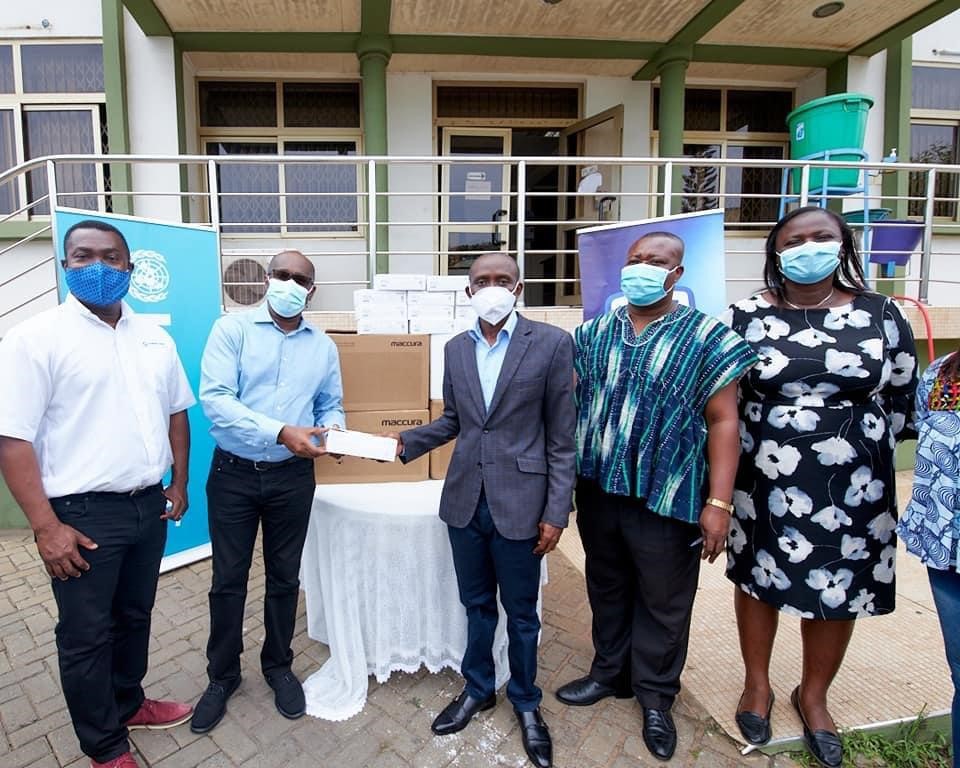 stanbic-bank-donates-covid-19-test-kits-to-ghana-health-service-the-business-financial-times