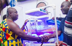 Bayport supports Agogo Presby Hospital with ultramodern incubator and phototherapy units