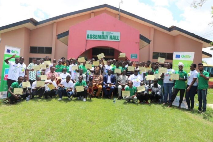 OYE graduates in a group picture with leadership from SNV Ghana and staff of Kwadaso Agricultural College