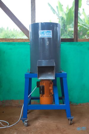 UNU-INRA pilots youth-designed clean tech for women farmers