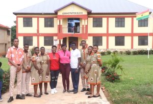 MagMina Foundation supports SAHESS with projectors to enhance STEAM education