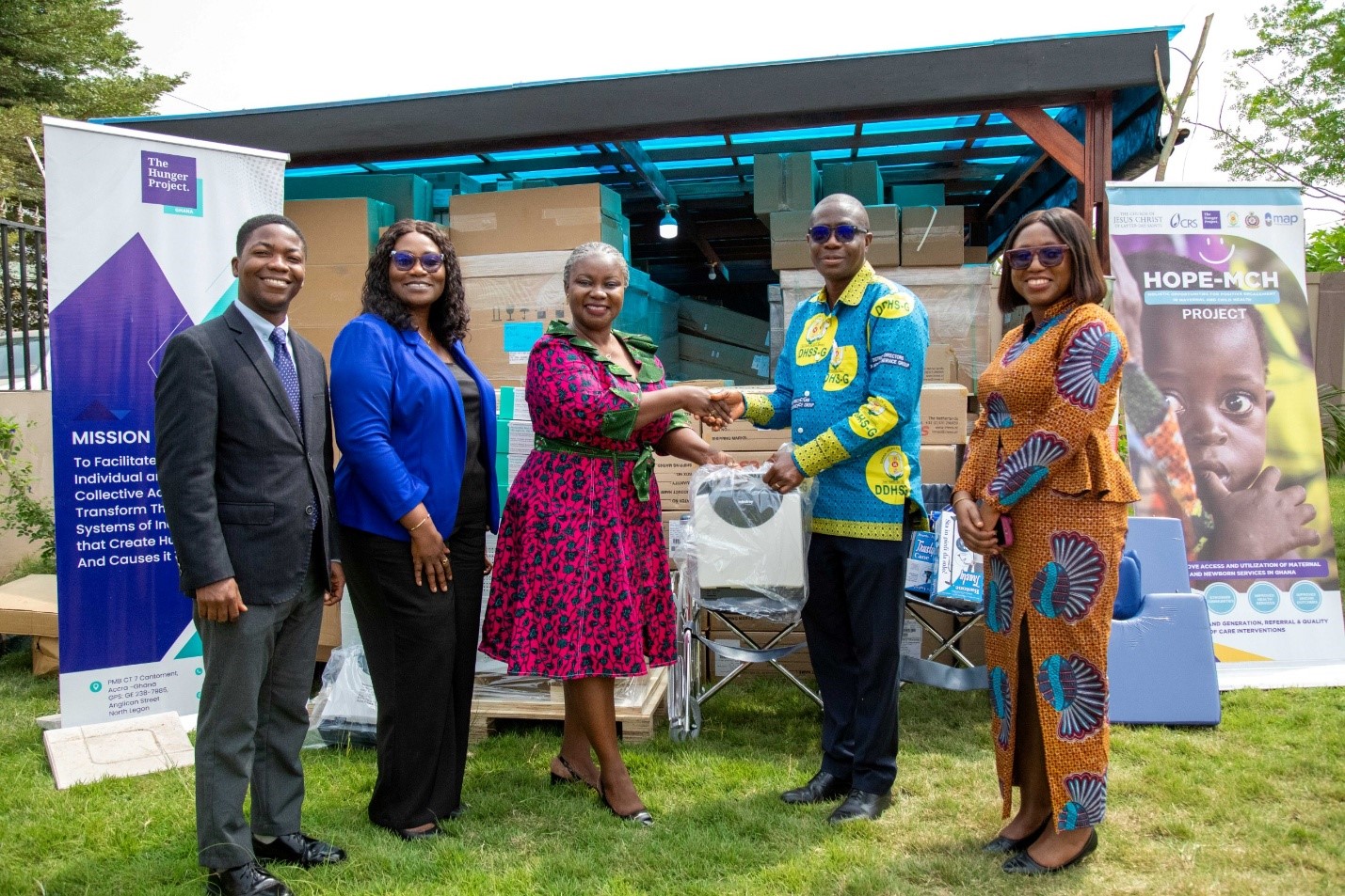 The Hunger Project hands over US$165,000 worth of medical supplies to GHS